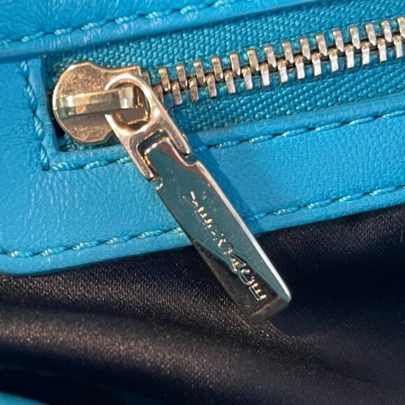 Gianni Versace Couture Turquoise Patent Leather Shoulder Bag - Preowned - Picture 13 of 16